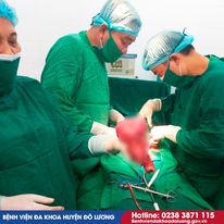 phau thuat thnahf cong u xo tu cung